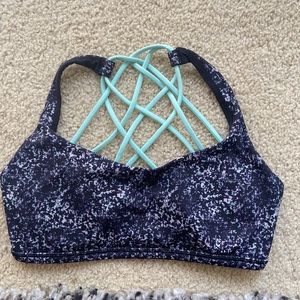 Free to be wild sports bra